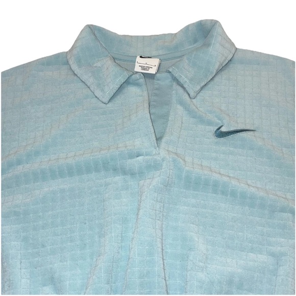 Nike Cropped Sweatshirt Womens Medium Light Blue Swoosh Pullover Long Sleeve - Picture 5 of 8